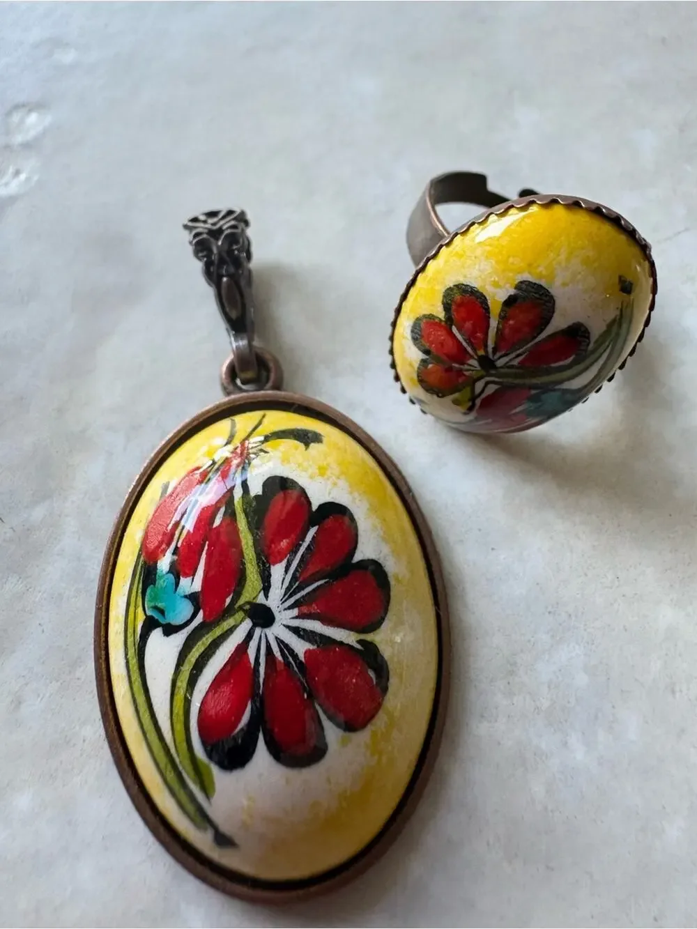 Vintage Hand Painted Floral Ceramic Jewelry Set Ring Pendant Yellow Red